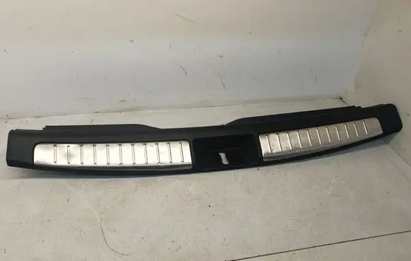 Toyota Avensis T250 Trunk/boot sill cover protection 5838705090