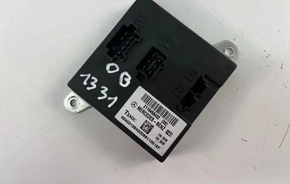 Mercedes-Benz E W211 Other control units/modules 2115458432