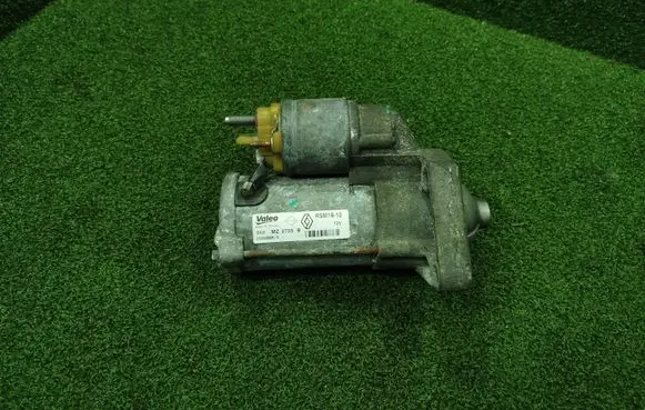 Renault Trafic III (X82) Starter motor RSM1612 233002889R 8ABMZ2733B