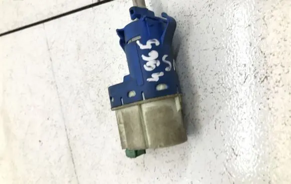 Ford Focus Acceleration sensor 