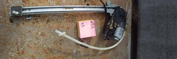 Renault Laguna II Front door electric window regulator MERITOR TEMIC4714