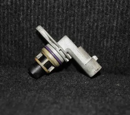 Opel Corsa D Crankshaft position sensor 55201874