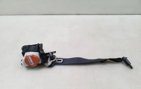 Nissan Navara Rear seatbelt 888844KJ0A