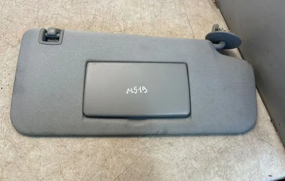 Chevrolet Orlando Sun visor 