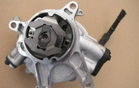 Jeep Renegade Vacuum pump 46342809 21T3191227 704749030