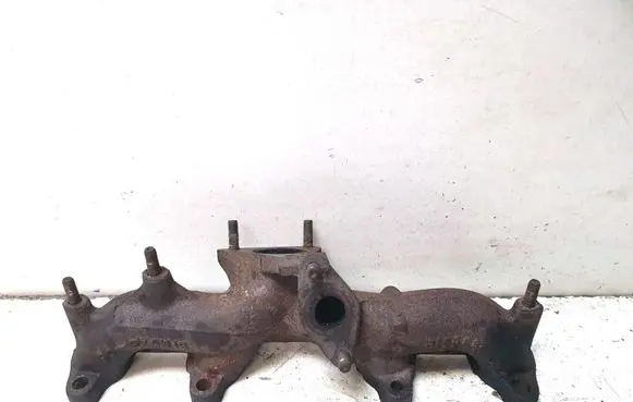 Skoda Superb B5 (3U) Intake manifold 038253033E