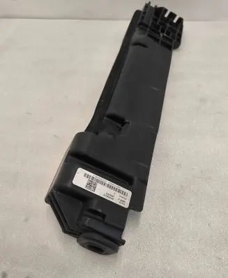 BMW X3 F25 Radiator mount bracket 7593839 73912311