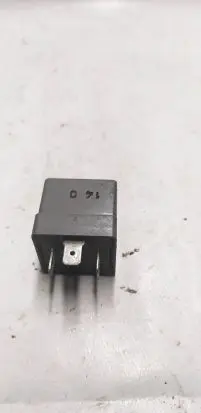 Peugeot 806 Other relay 2042103 73385