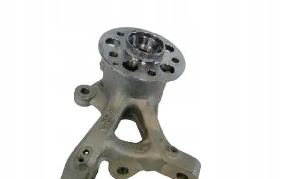 Front wheel hub spindle knuckle