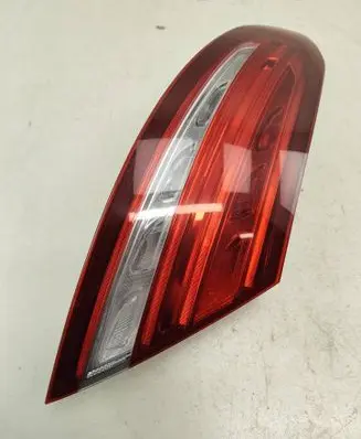 Mercedes-Benz C W205 Rear/tail lights A2059066300 00044408 2SD011786