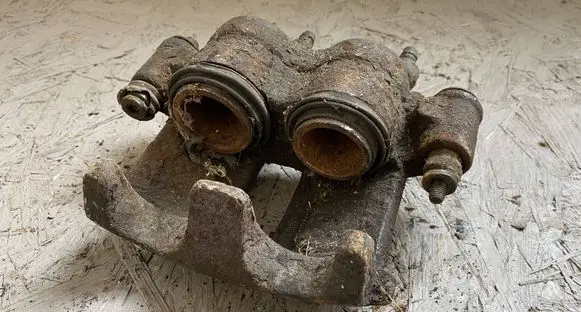 Peugeot Boxer Front brake caliper