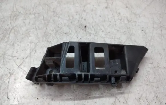 Volkswagen Tiguan Front bumper mounting bracket 5N0807183