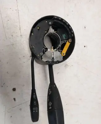 Mercedes-Benz E W211 Cruise control switch 0085452524 01311200