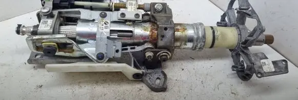 Steering wheel axle set