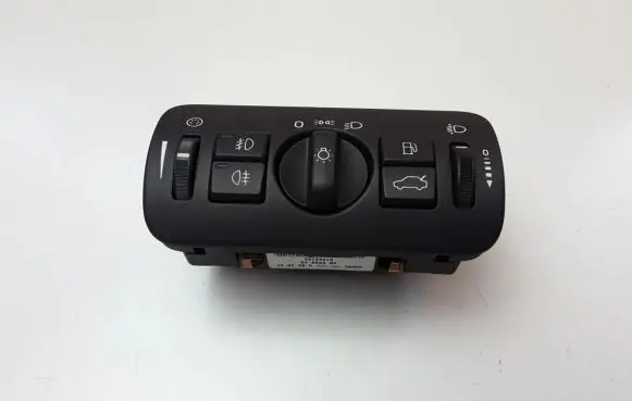 Volvo V70 Light switch 30739415
