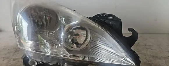 Peugeot 5008 Headlight/headlamp 9682519080 89903105