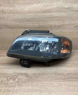 Seat Ibiza II (6k) Headlight/headlamp SeatIbiza2 2001year