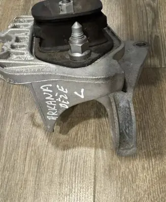 Renault Arkana Gearbox mount FDVFDS