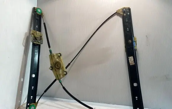 Audi Q7 4L Front door window regulator with motor 4L0837461B