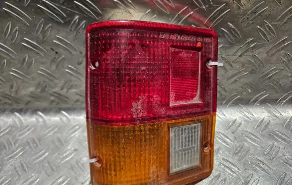 Mitsubishi Pajero Rear/tail lights 0436772L 0436772