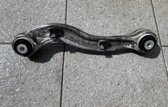 Jaguar I-Pace Rear upper control arm/wishbone J9D3-5500-AB