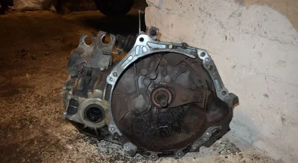 Toyota Yaris Manual 5 speed gearbox