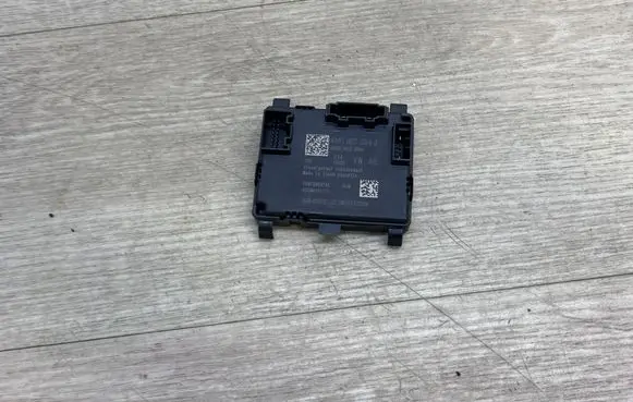 Porsche Panamera (971) Sunroof control unit/module 9A790759410 9A7907594A