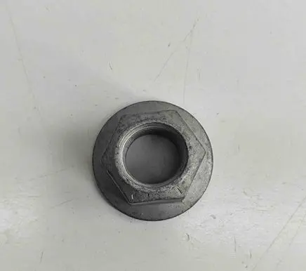 Nuts/bolts