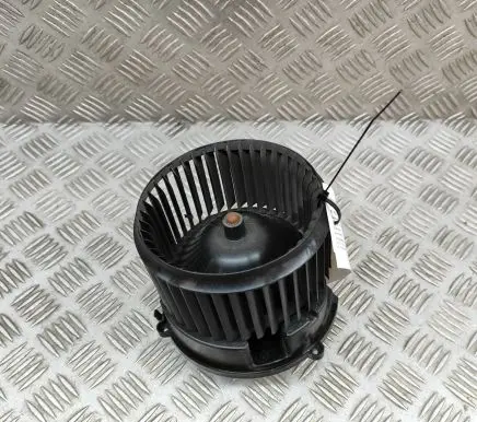 BMW 2 F44 Heater fan/blower 9297752