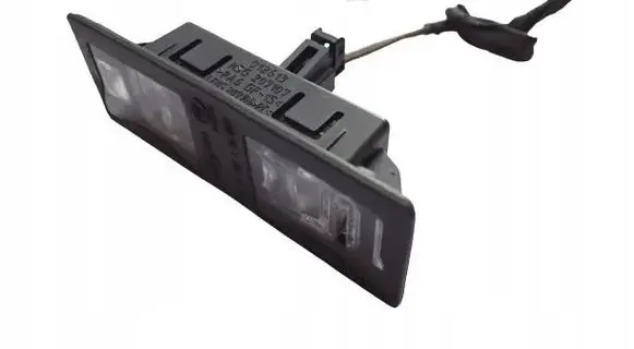 Audi Q3 F3 Number plate light 8W6943021