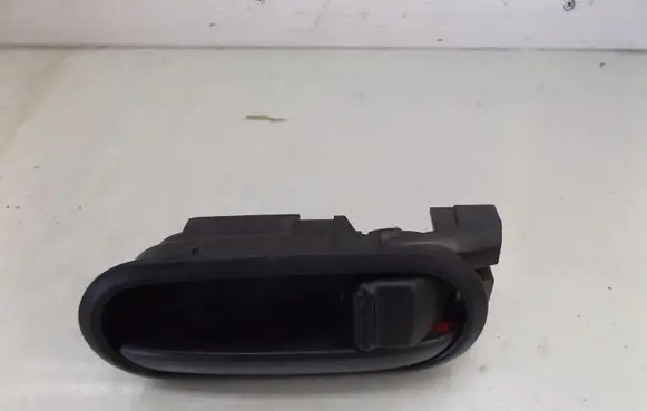 Mazda 2 Front door interior handle