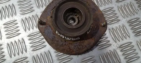 Daewoo Lanos Coil spring mount 