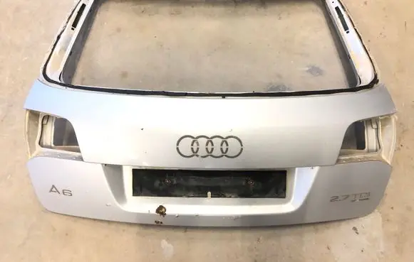 Audi A6 S6 C6 4F Tailgate/trunk/boot lid