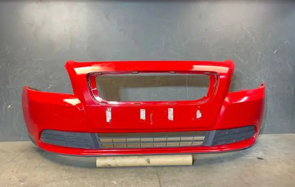 Volvo S40 Front bumper 30744904 30744912 31202705