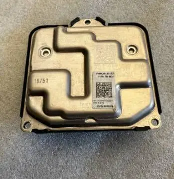 Audi A3 S3 8V LED ballast control module 8S0907397C 90121784UWA8