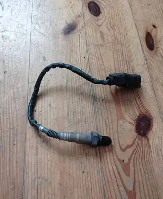 BMW 1 E81 E87 Lambda probe sensor 7804369 0281004079