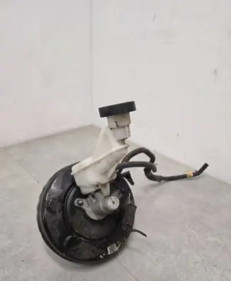 Hyundai i40 Brake booster 591103Z960 585003Z960