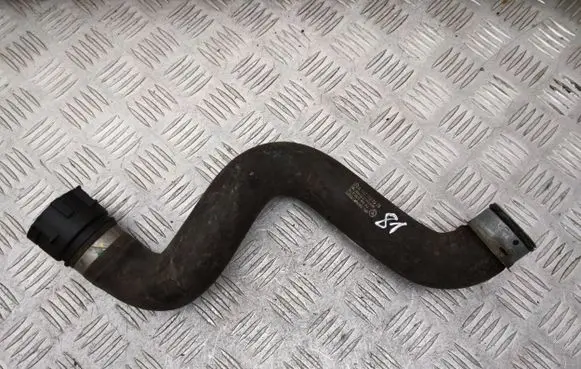 Mercedes-Benz GLE (W166 - C292) Engine coolant pipe/hose A1665000575