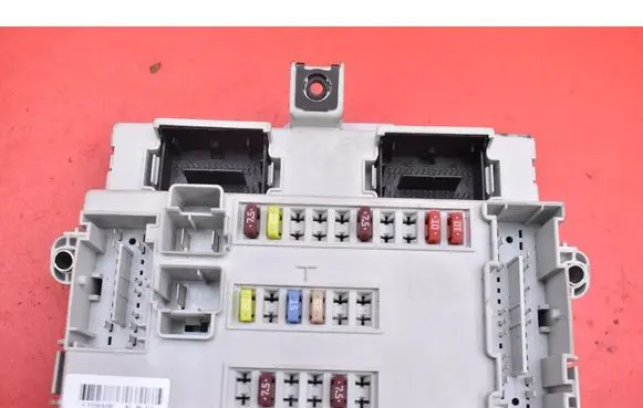 Jeep Grand Cherokee Fuse box set 68233380AC