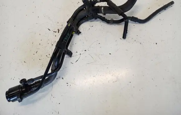 Hyundai i30 Fuel tank filler neck pipe 17420590340