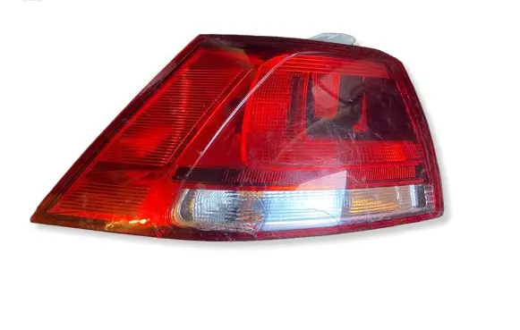 Volkswagen Golf VII Rear/tail lights 5G0945095P 2C19001859 D000009197S
