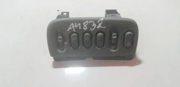 Renault Scenic I Electric window control switch 7700432429 R6-147-269