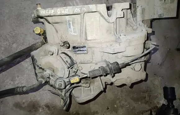 Volvo V70 Automatic gearbox 8636418
