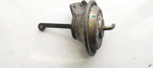 Valve vacuum