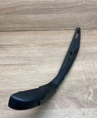 Toyota Auris E180 Rear wiper blade arm AJ98001