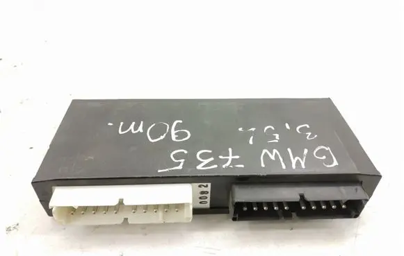BMW 5 E34 Central body control module 61.35-1.379741 1.379741