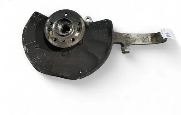 Front wheel hub