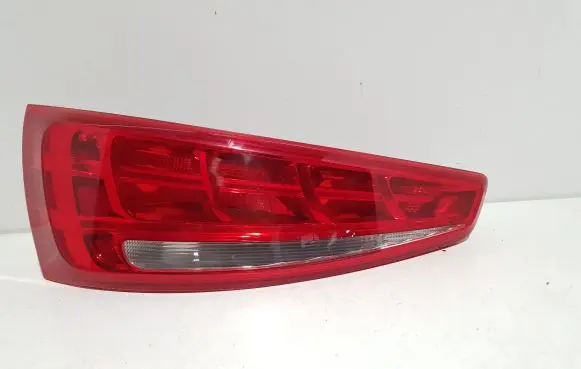 Audi Q3 8U Rear/tail lights 8U0945093