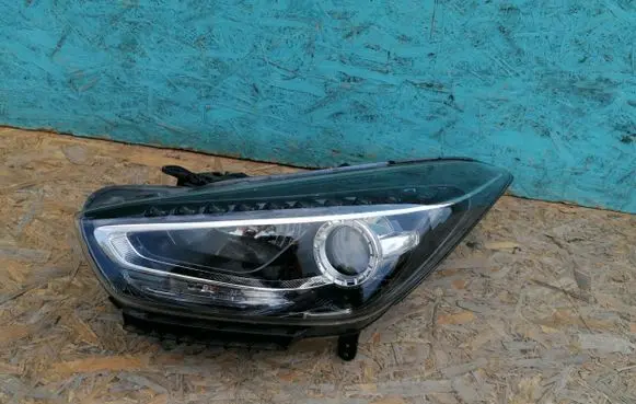 Hyundai i40 Headlight/headlamp