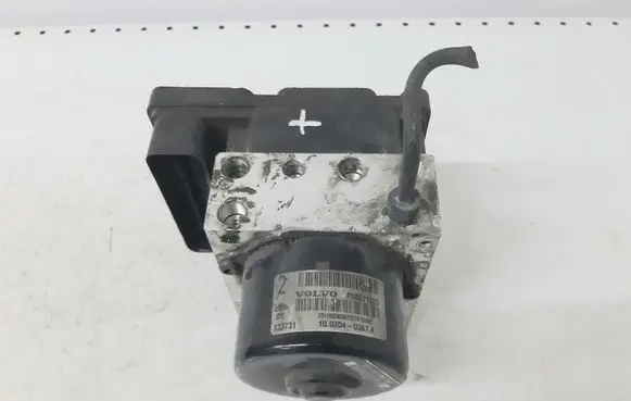 Volvo S80 ABS Pump P08671225 8671224